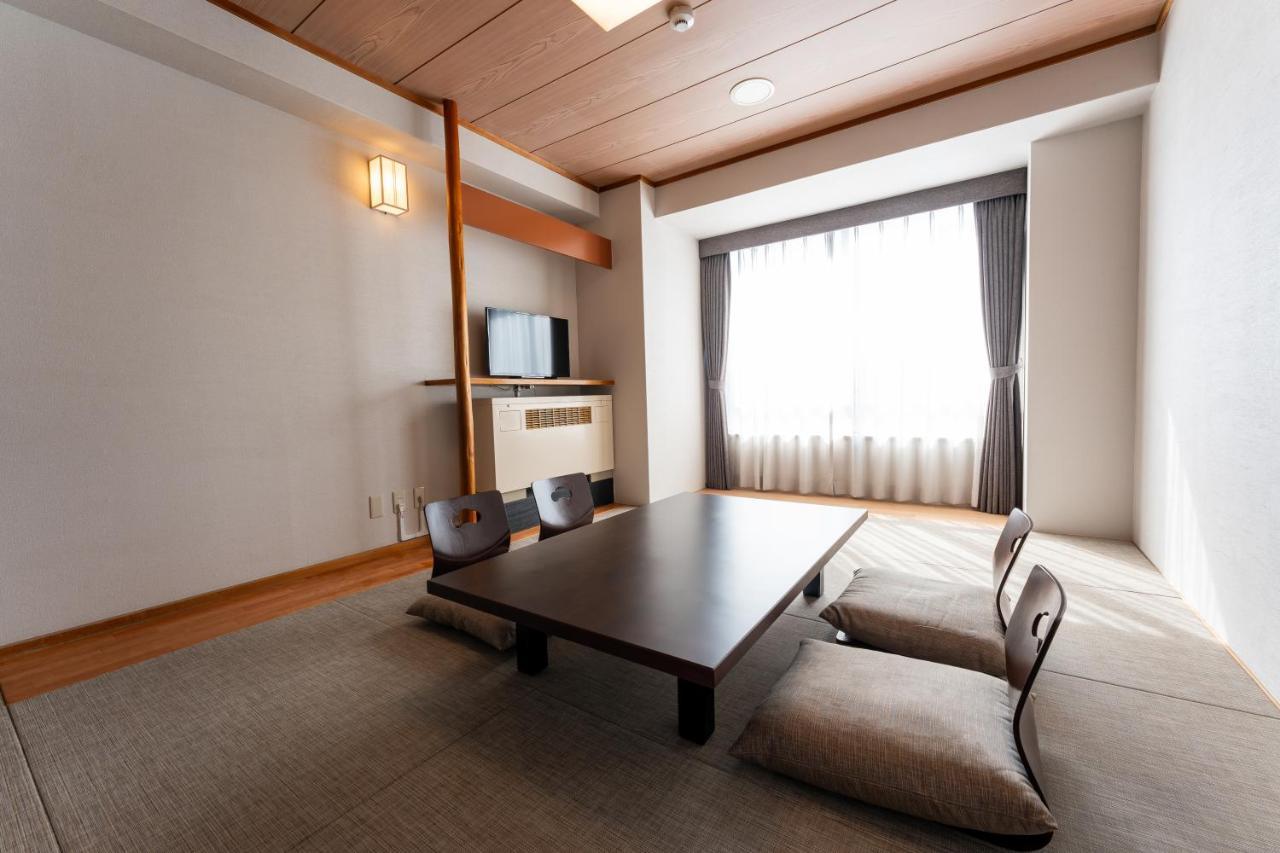 Kamenoi Hotel Kusatsu Yubatake Экстерьер фото