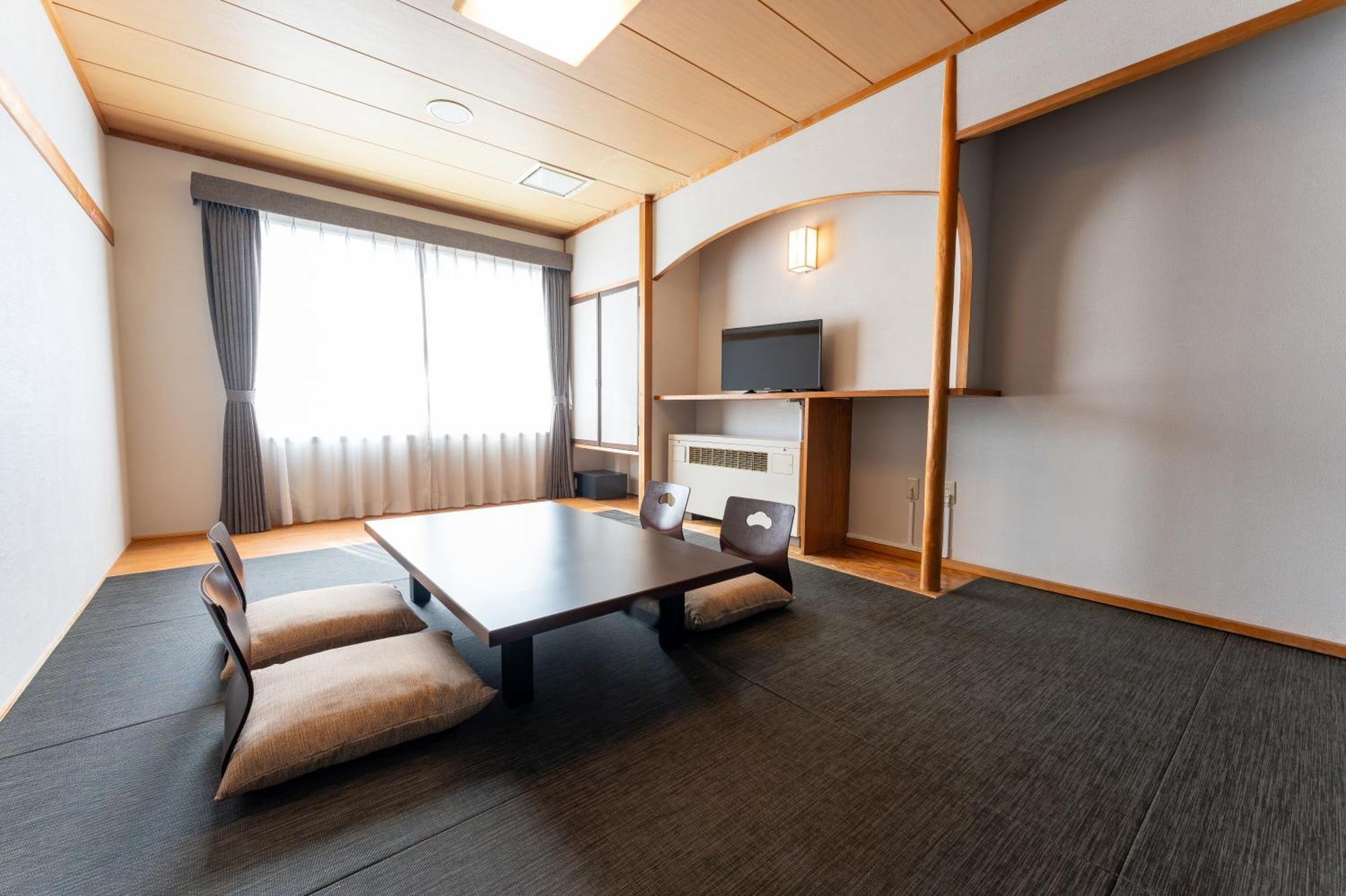Kamenoi Hotel Kusatsu Yubatake Экстерьер фото
